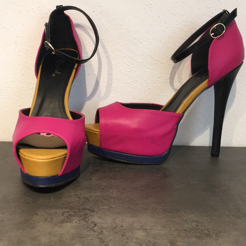 High heel shoes